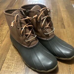 NWOB Sperry Duck Boots 9.5